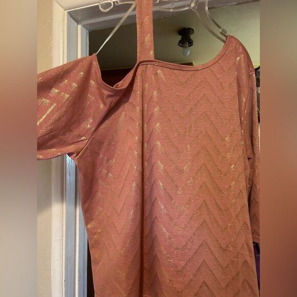 NWT New Look Pink and Gold One Shoulder Blouse - Picture 9 of 15